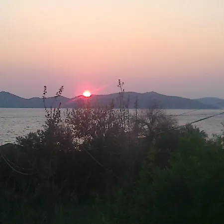 Μοτέλ Mira *